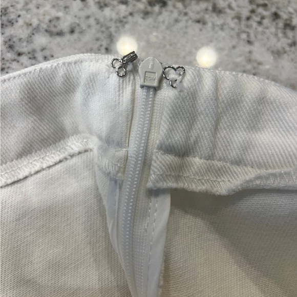 Brand New Altar’d State White Summer Mini side slit Skirt Large - Picture 6 of 6